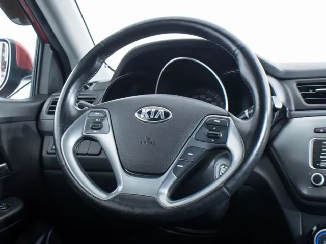 Kia Rio, III Рестайлинг — фото 13