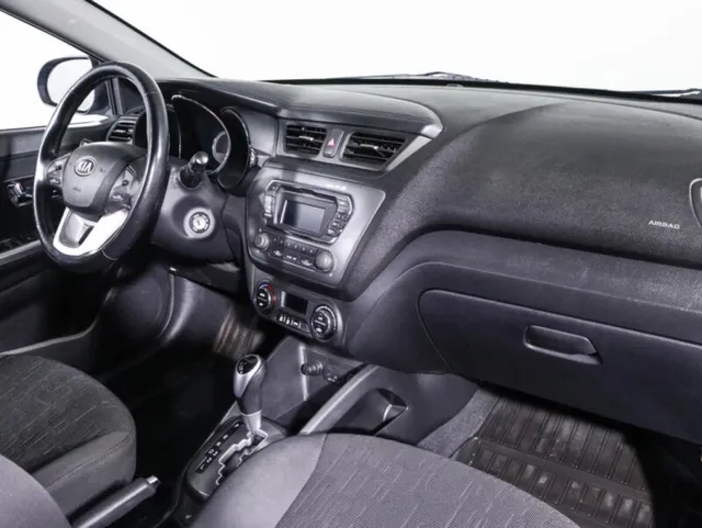 Kia Rio, III — фото 12