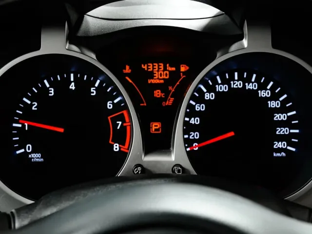 Nissan Juke, I Рестайлинг — фото 11