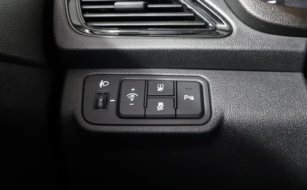 Hyundai Solaris, II Рестайлинг — фото 24