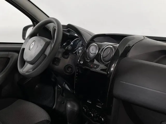 Renault Duster, I Рестайлинг — фото 13