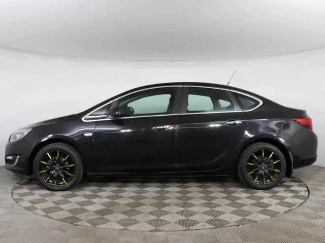 Opel Astra, J Рестайлинг — фото 8