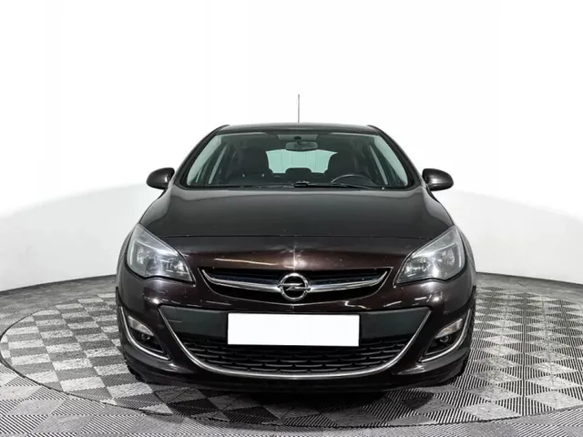 Opel Astra, J Рестайлинг — фото 2