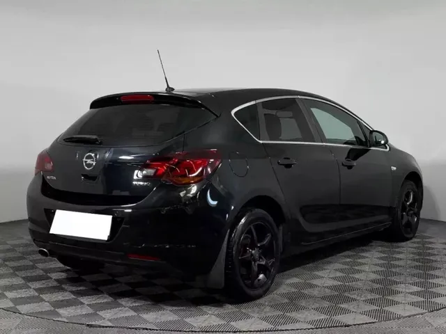 Opel Astra, J Рестайлинг — фото 4