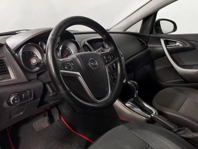 Opel Astra, J Рестайлинг — фото 11