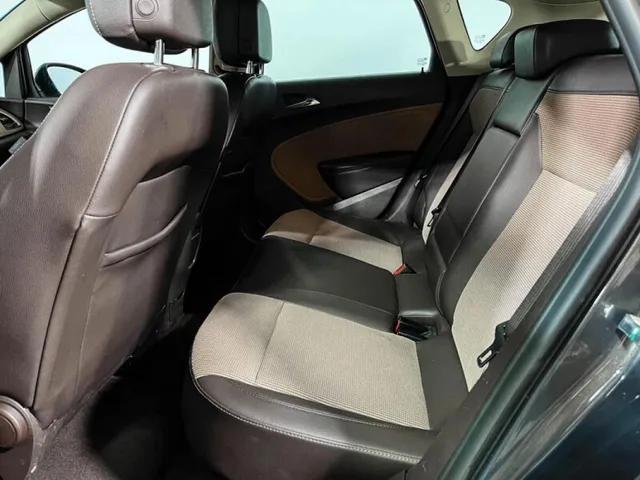 Opel Astra, J Рестайлинг — фото 8