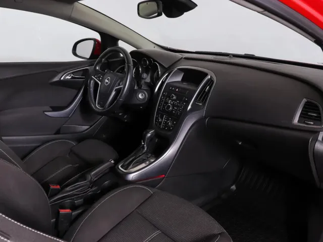 Opel Astra, J Рестайлинг — фото 9