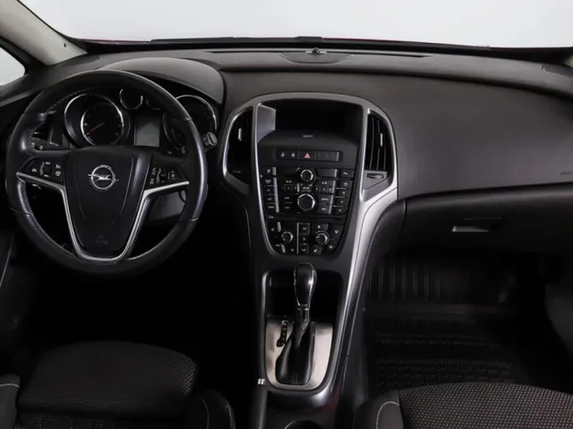 Opel Astra, J Рестайлинг — фото 12