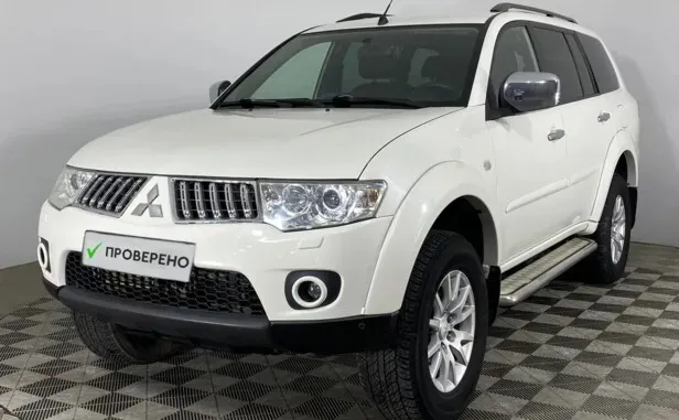 Mitsubishi Pajero Sport, II — фото 1