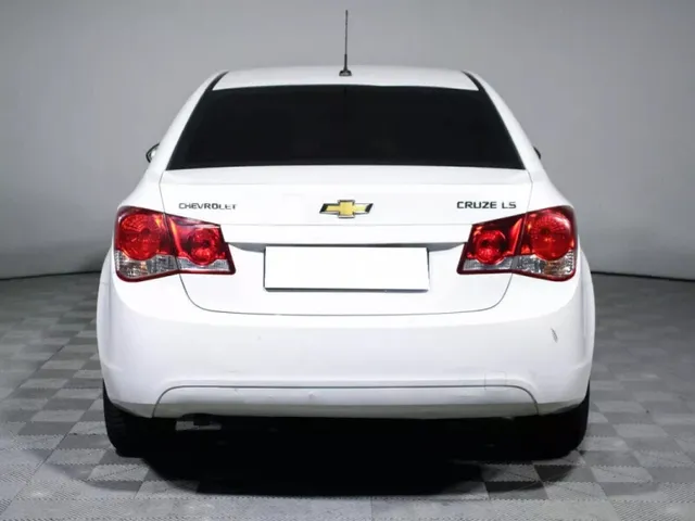 Chevrolet Cruze, I — фото 6