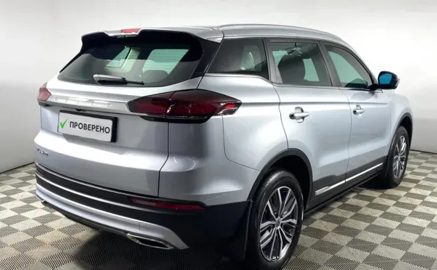 Geely Atlas Pro — фото 2