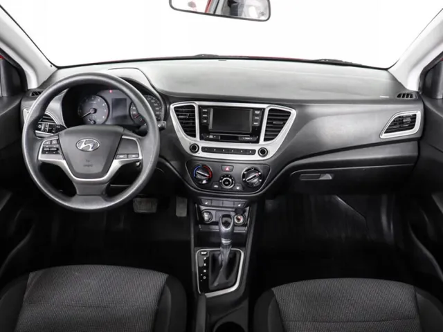 Hyundai Solaris, II — фото 11