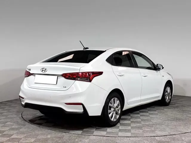 Hyundai Solaris, II — фото 5