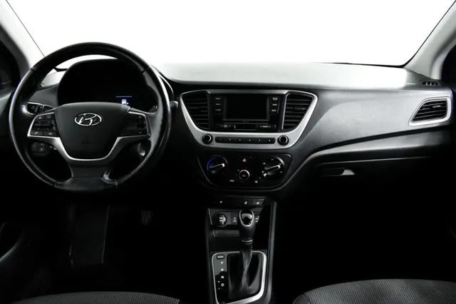 Hyundai Solaris, II — фото 12