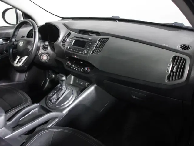 Kia Sportage, III — фото 14