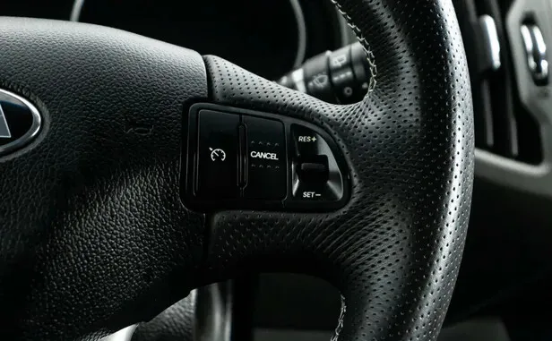 Kia Sportage, III — фото 6