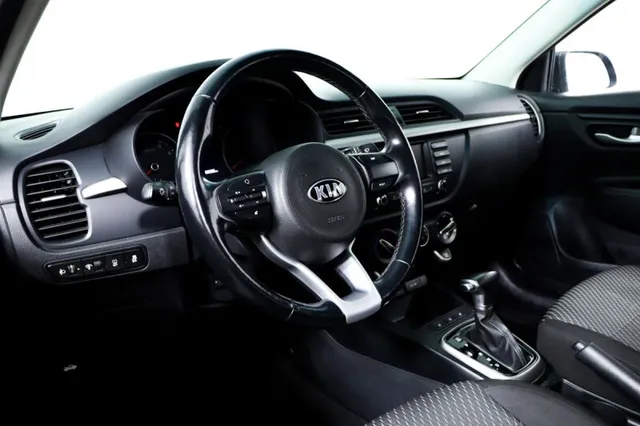 Kia Rio, IV — фото 9