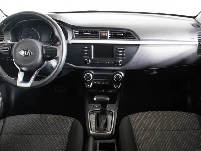 Kia Rio, IV — фото 27