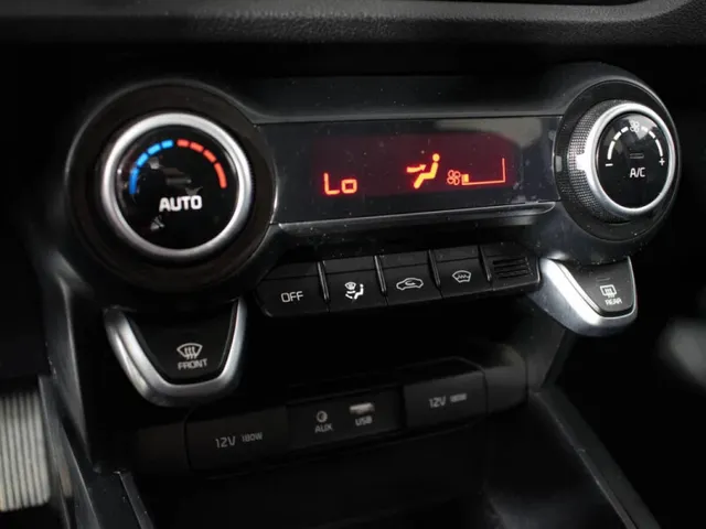 Kia Rio, IV — фото 17