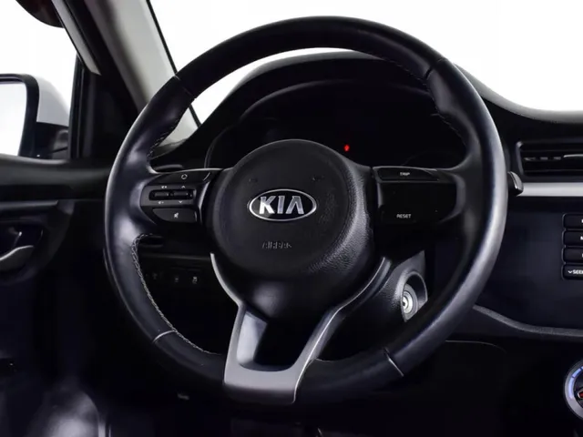 Kia Rio, IV — фото 16