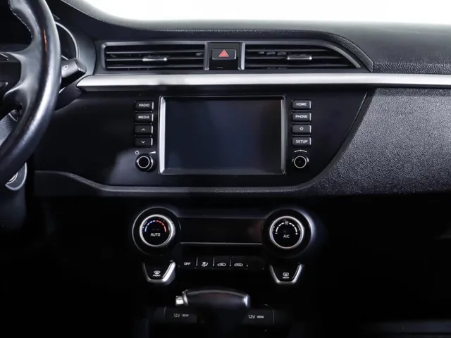 Kia Rio, IV — фото 15