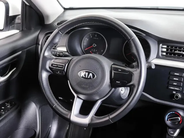 Kia Rio, IV — фото 17