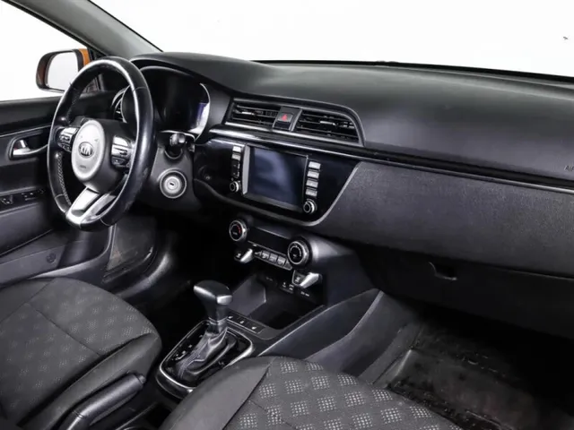 Kia Rio, IV — фото 12