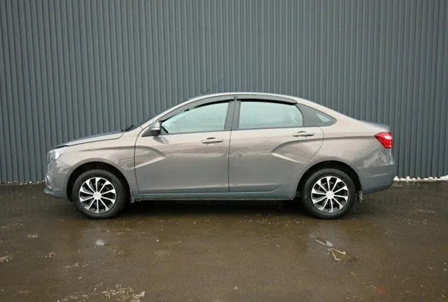 LADA Vesta, I — фото 9