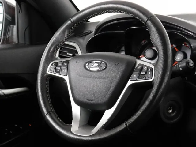 LADA Vesta, I — фото 10
