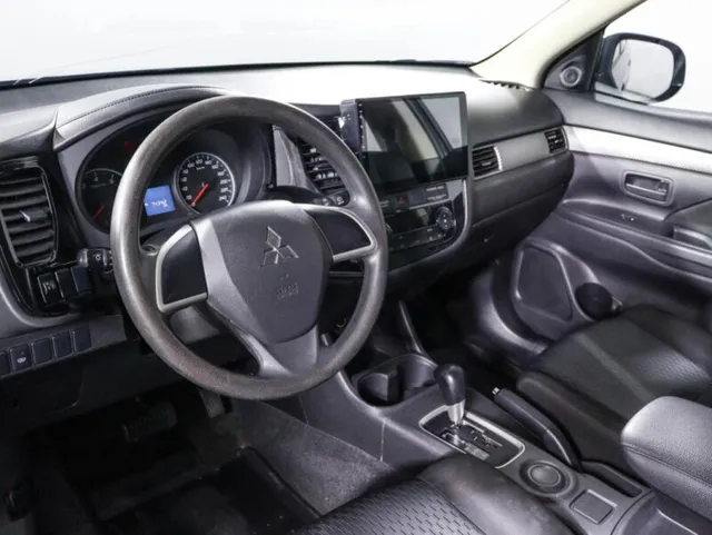 Mitsubishi Outlander, III Рестайлинг 2 — фото 15