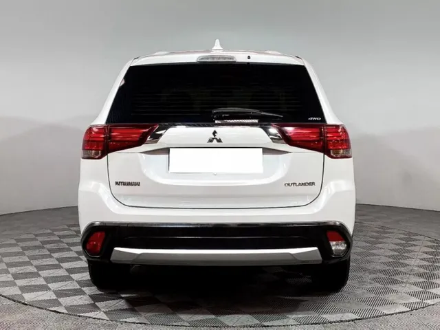 Mitsubishi Outlander, III Рестайлинг 2 — фото 6
