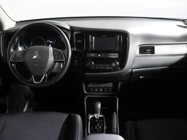 Mitsubishi Outlander, III Рестайлинг 2 — фото 13