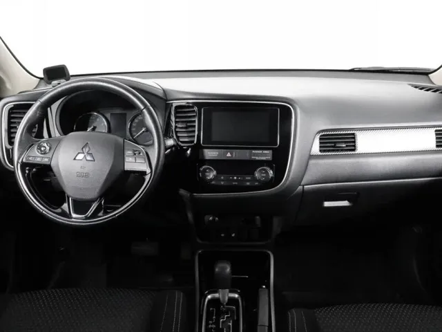 Mitsubishi Outlander, III Рестайлинг 2 — фото 11