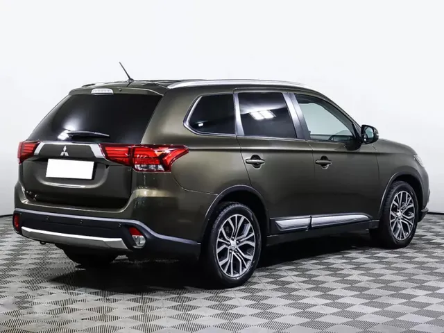 Mitsubishi Outlander, III Рестайлинг 2 — фото 5