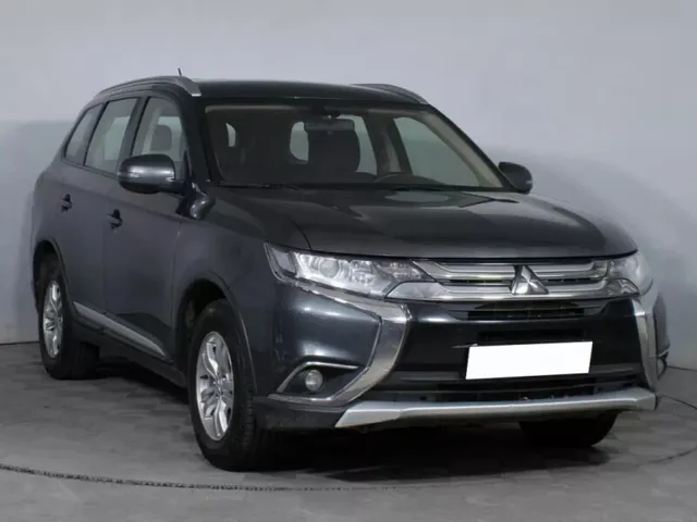 Mitsubishi Outlander, III Рестайлинг 2 — фото 3