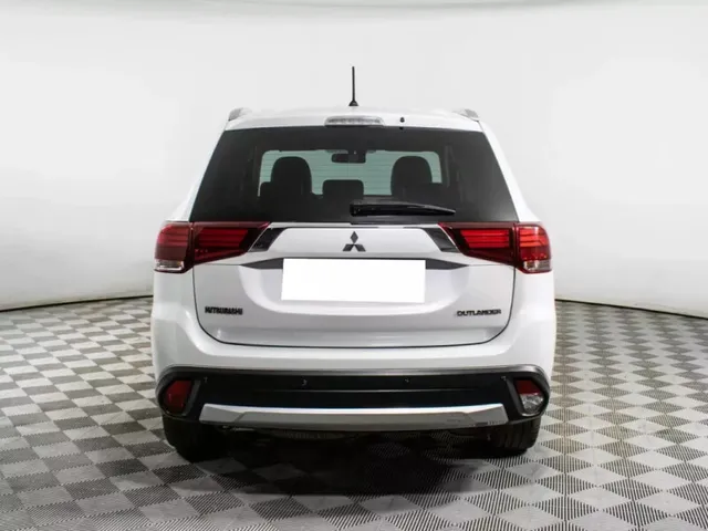 Mitsubishi Outlander, III Рестайлинг 2 — фото 5