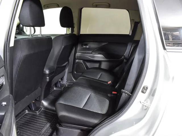Mitsubishi Outlander, III Рестайлинг 2 — фото 14