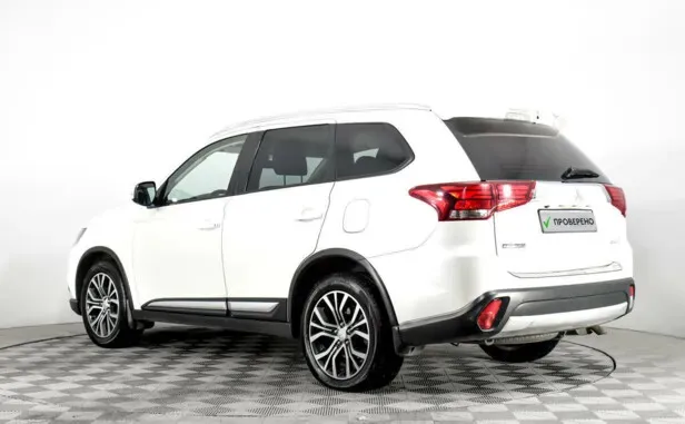 Mitsubishi Outlander, III Рестайлинг 2 — фото 4