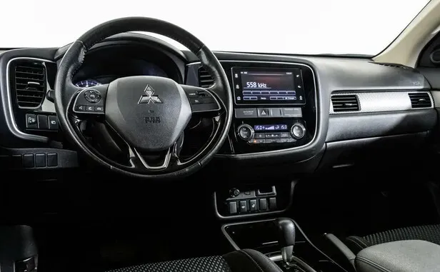 Mitsubishi Outlander, III Рестайлинг 2 — фото 7
