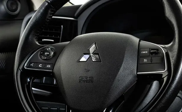 Mitsubishi Outlander, III Рестайлинг 2 — фото 12