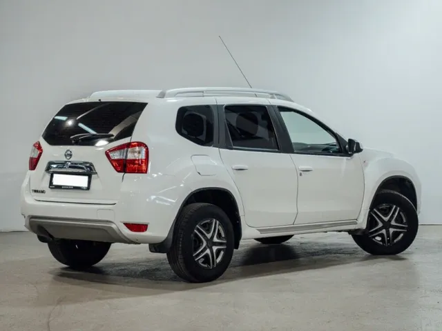 Nissan Terrano, III — фото 2