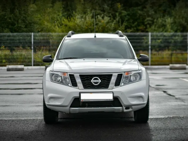 Nissan Terrano, III — фото 2
