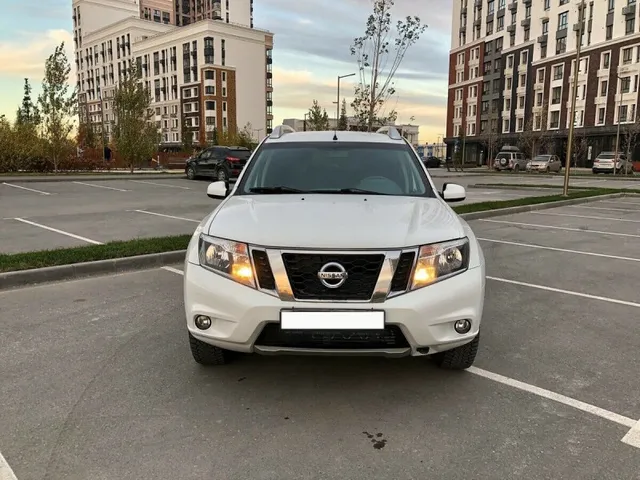 Nissan Terrano, III — фото 1