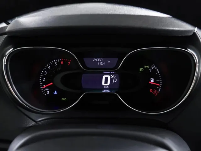 Renault Kaptur, I — фото 12