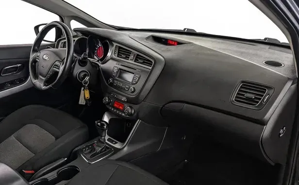 Kia Ceed, II Рестайлинг — фото 6