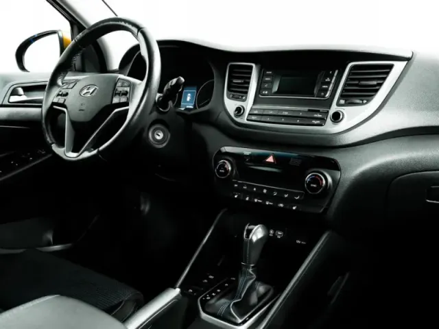 Hyundai Tucson, III — фото 10