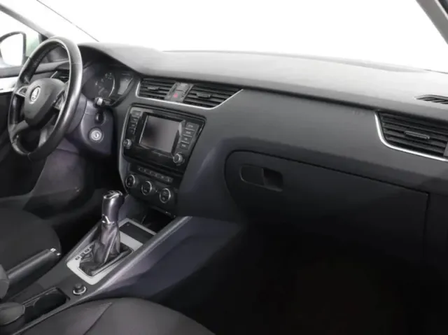 Skoda Octavia, III (A7) — фото 10