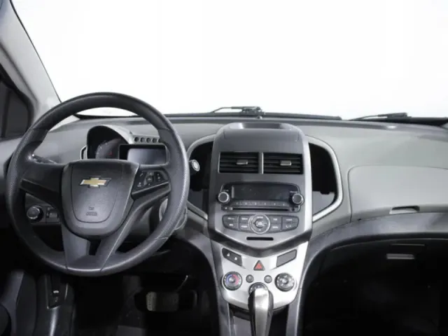Chevrolet Aveo, II — фото 13