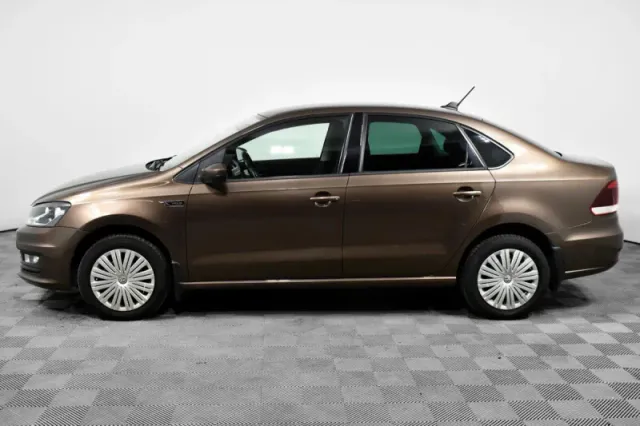 Volkswagen Polo, V Рестайлинг — фото 8