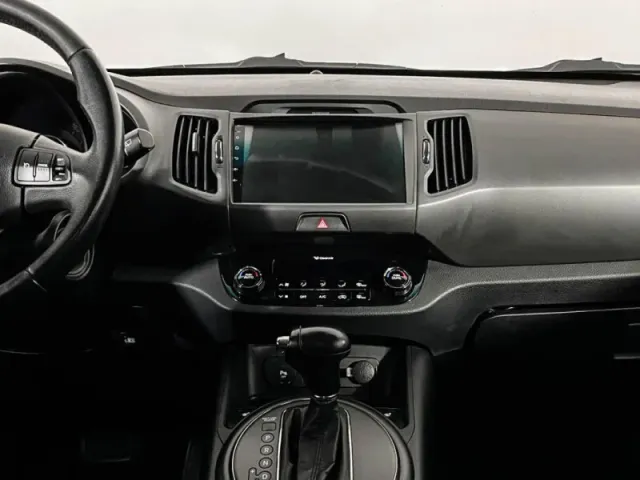 Kia Sportage, III — фото 11